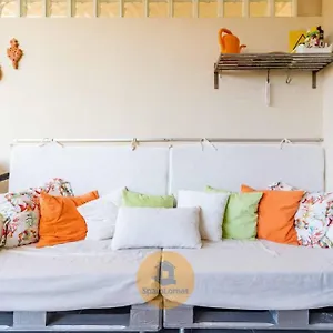 https://apartamento-con-amplia-terraza-en-fuengirola.1costadelsol.com